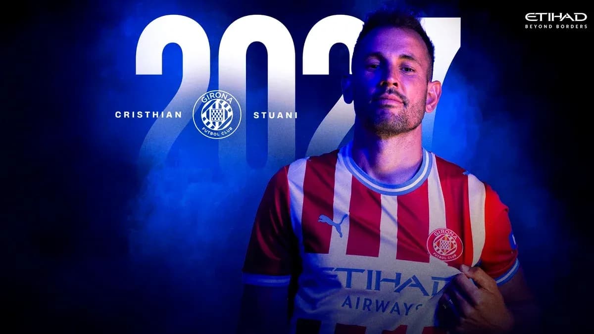 Cristhian Stuani portant le maillot de Girona FC