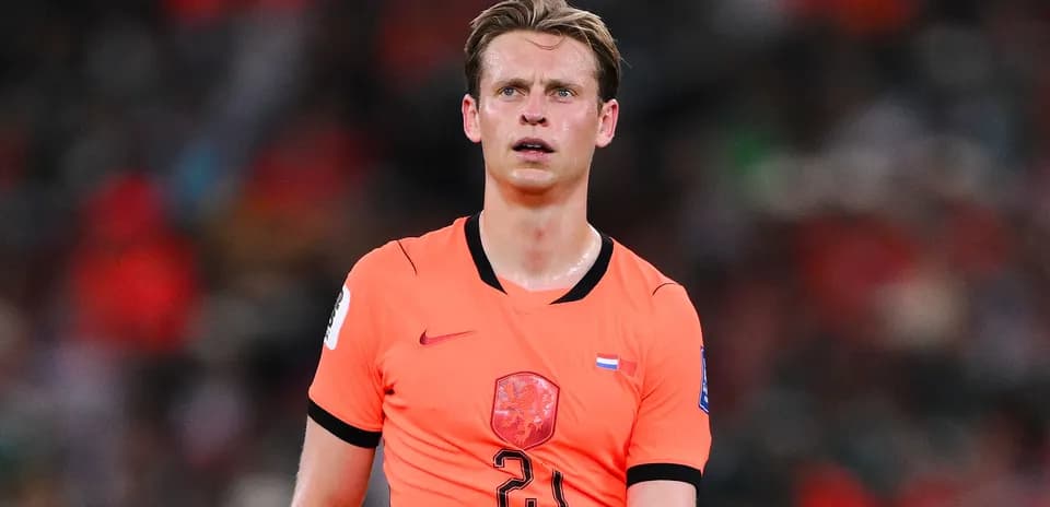 Joueur néerlandais en maillot orange sur le terrain