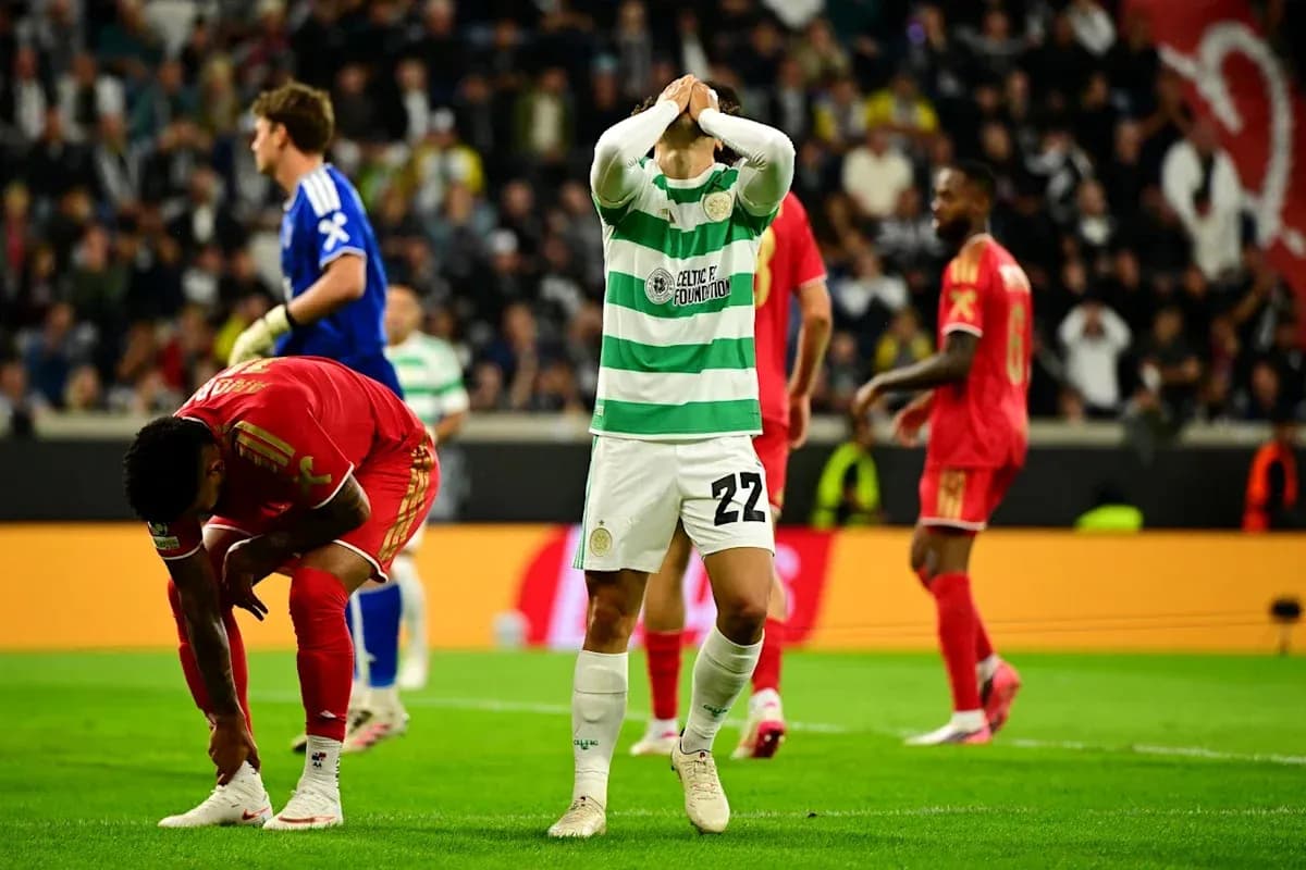 Joueur de Celtic montrant des signes de déception