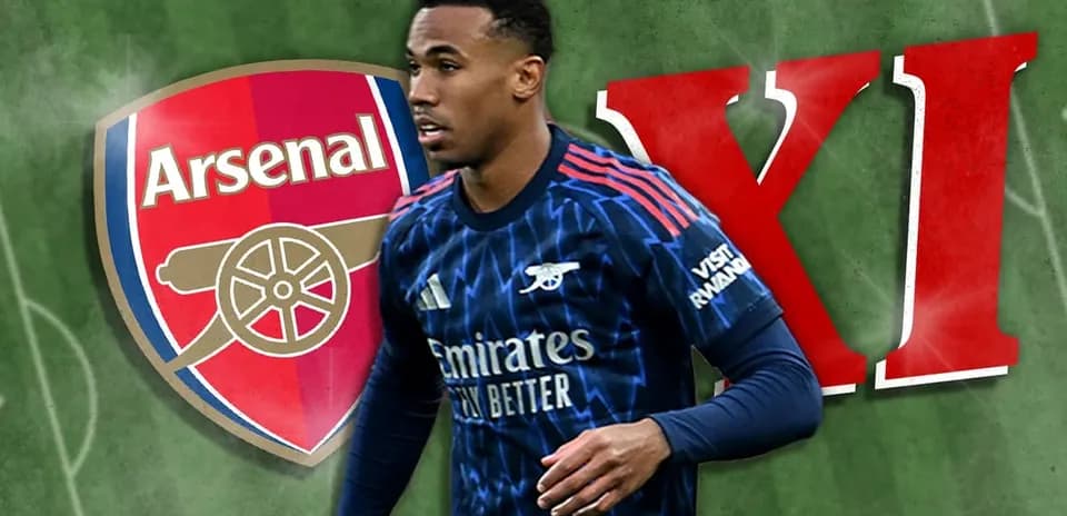 Joueur d'Arsenal sur le terrain avec logo du club
