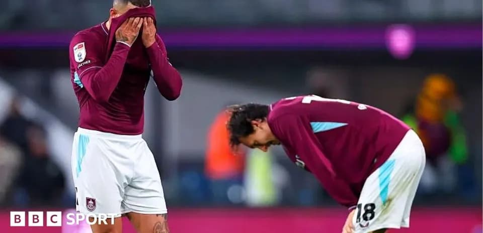 Joueurs de West Ham déçus après un match