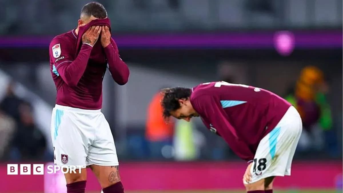 Joueurs de West Ham déçus après un match