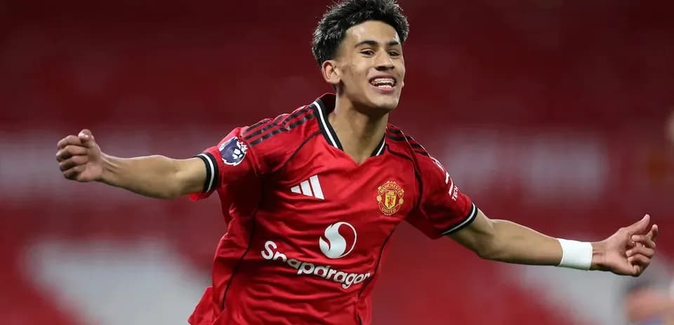 Joueur de Manchester United célébrant un but