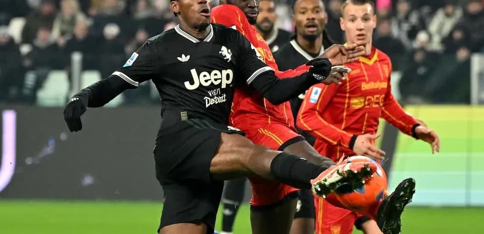 Un joueur de Lecce en action contre Juventus