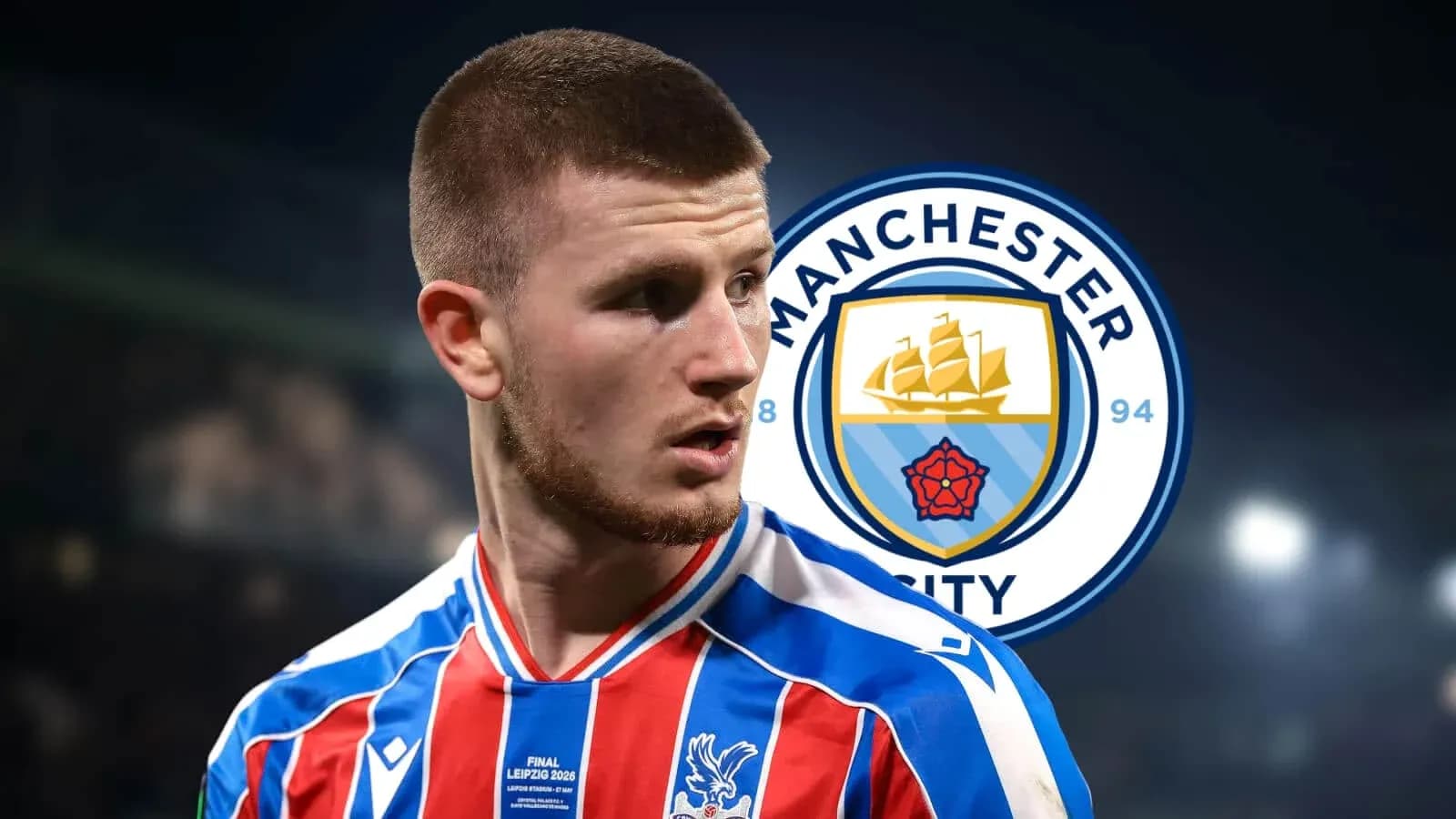 Joueur en maillot de Crystal Palace avec logo de Manchester City Joueur en maillot de Crystal Palace avec logo de Manchester City