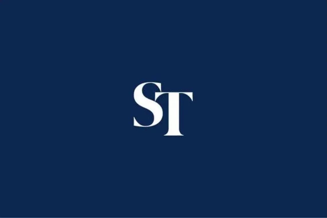 Logo de ST sur fond bleu