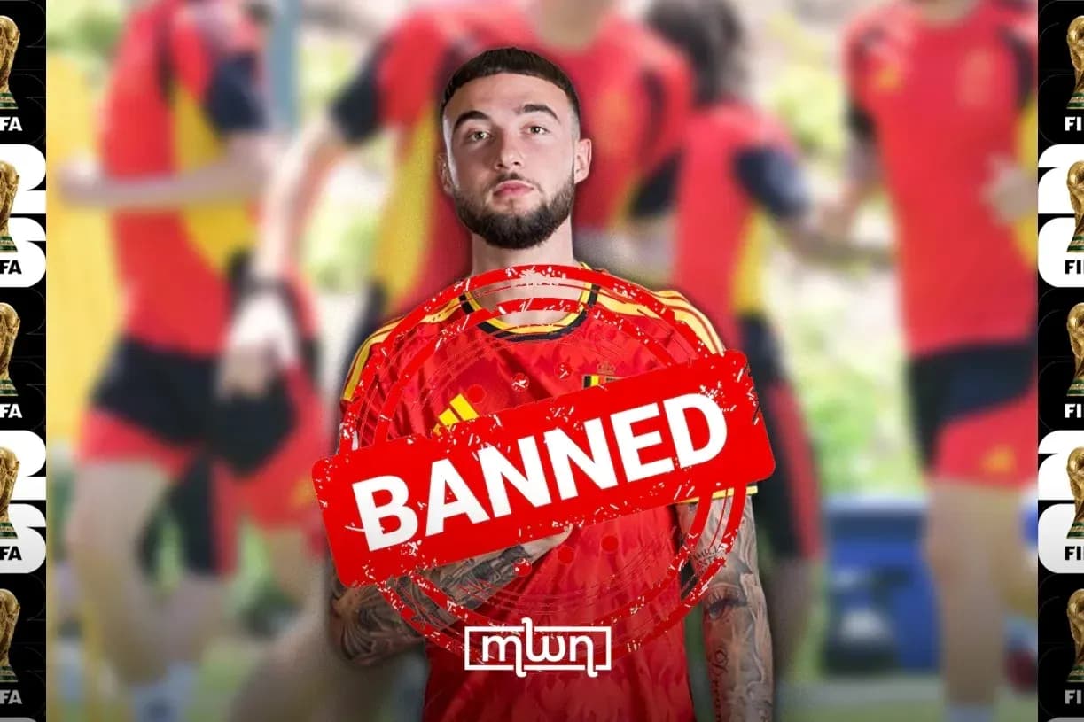 Joueur en maillot espagnol avec un symbole 'BANNED'