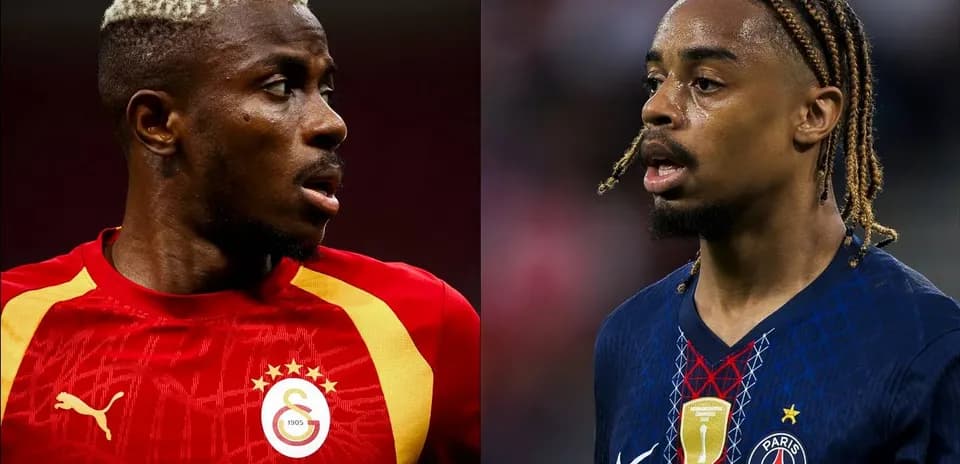 Deux joueurs en tenue de football se faisant face