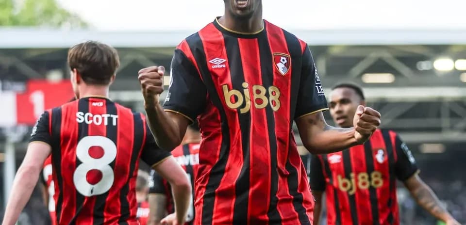 Joueur de Bournemouth célébrant un but