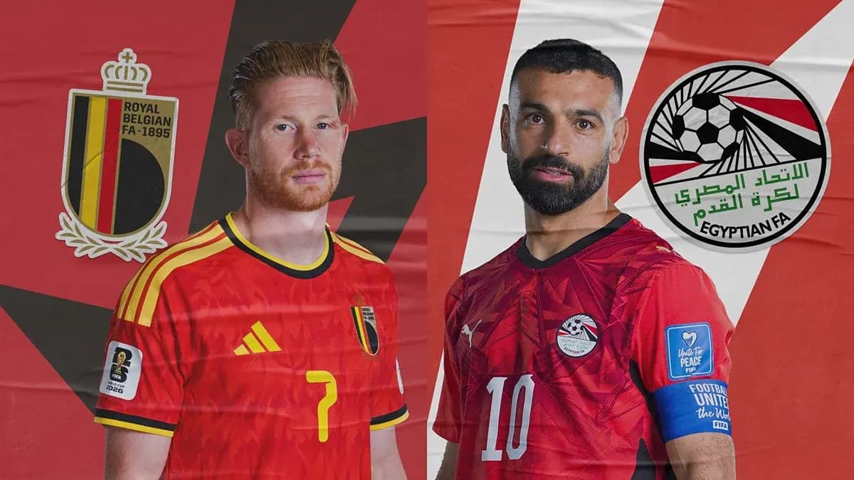 Kevin De Bruyne et Mohamed Salah avant le match