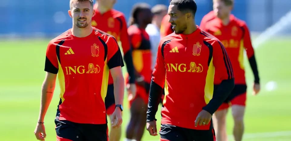Joueurs belges s'entraînant avant le match