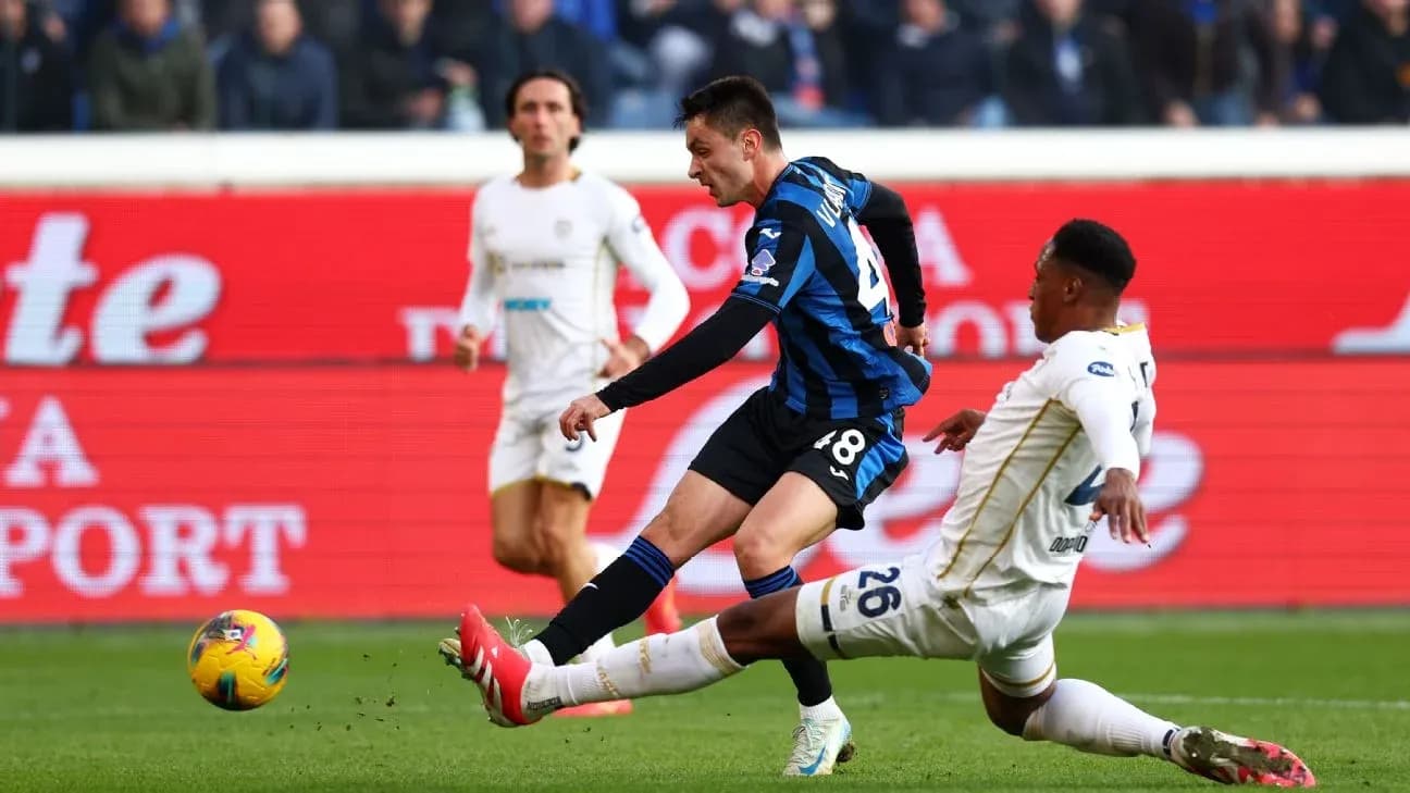 Action entre Cagliari et Atalanta en Serie A