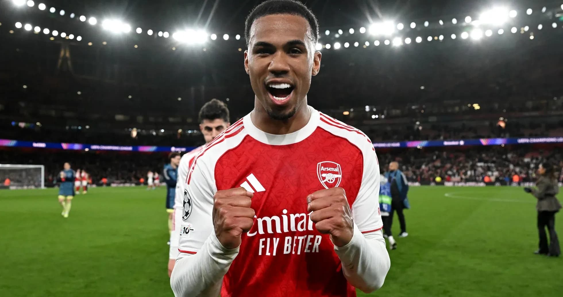 Joueur d'Arsenal célébrant une victoire