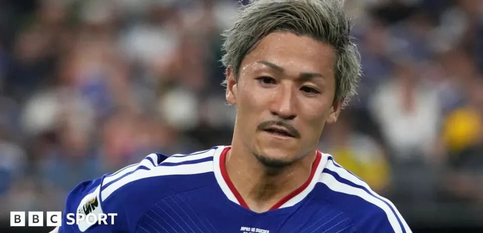 Joueur japonais en action sur le terrain