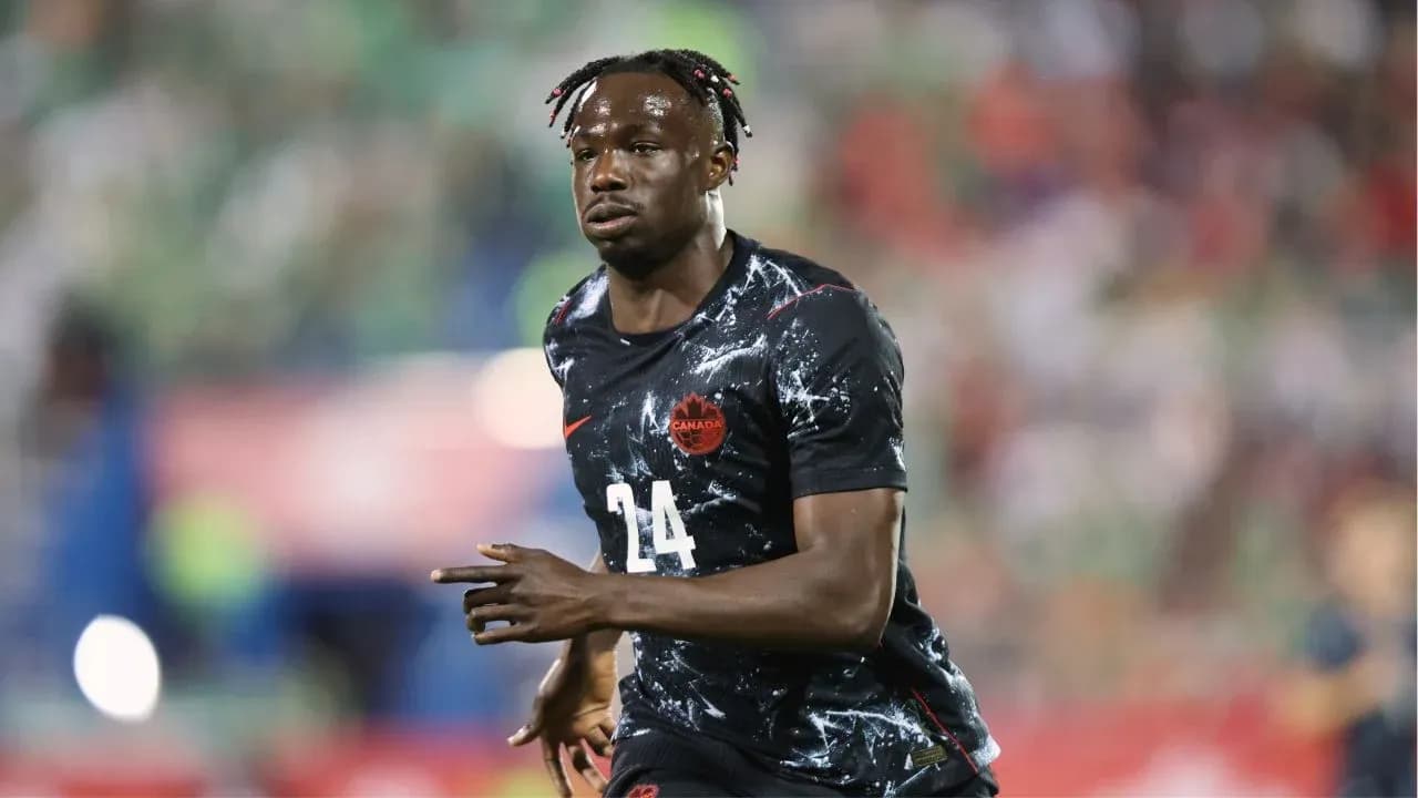 Joueur canadien en action sur le terrain