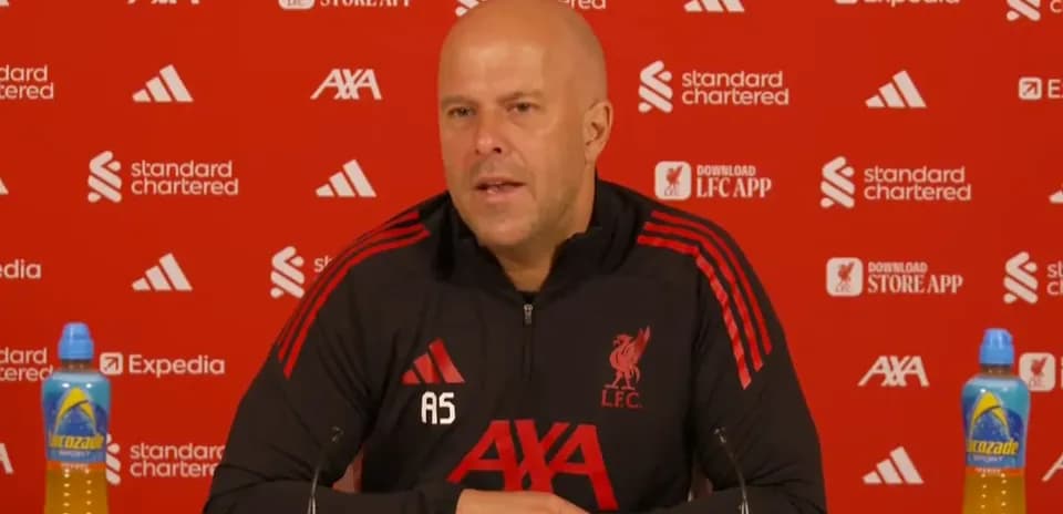 Entraîneur de Liverpool lors d'une conférence de presse