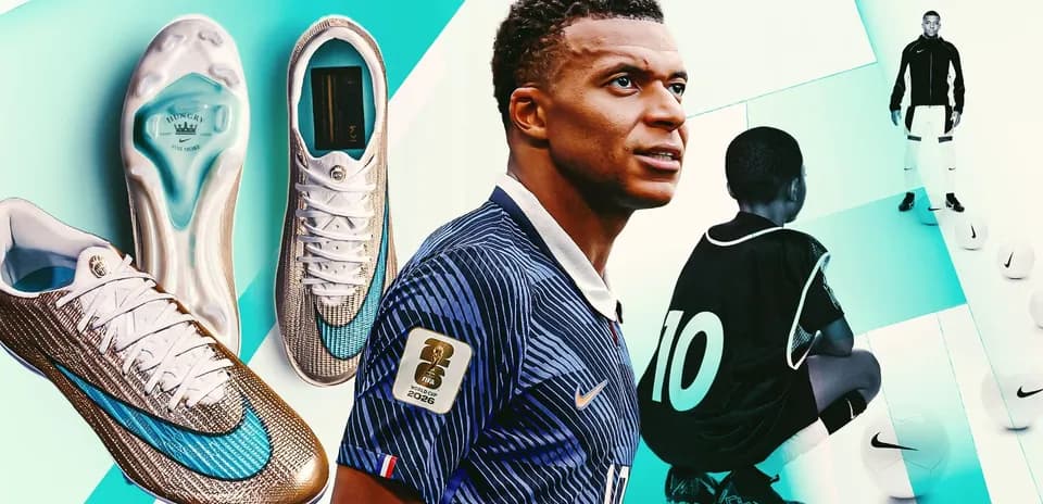 Kylian Mbappé avec des chaussures de football Nike