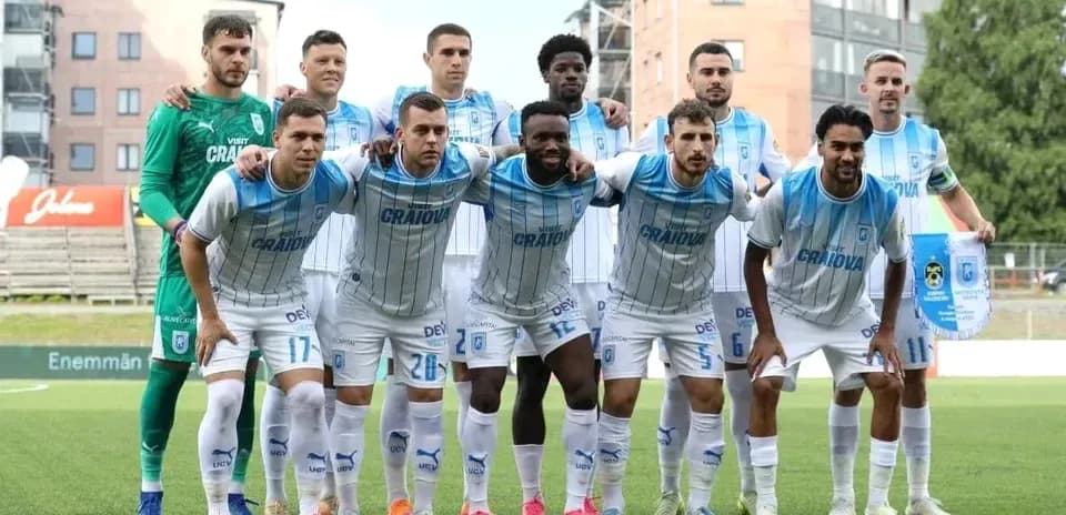 Équipe de Universitatea Craiova avant le match