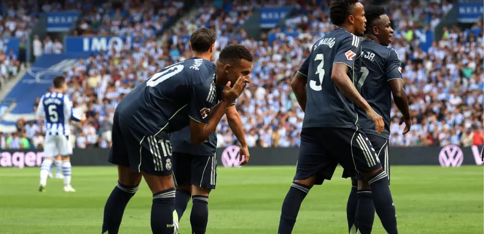Joueurs célébrant un but pour le Real Madrid