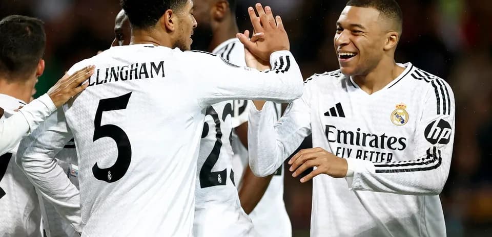 Joueurs du Real Madrid célébrant un but