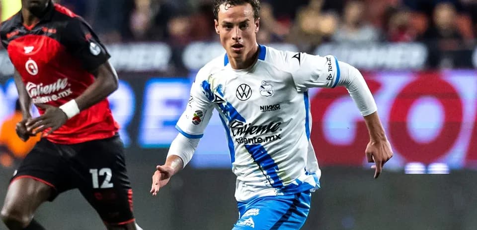 Joueur de Puebla en action contre Club América