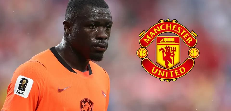 Joueur en maillot orange lors d'un match