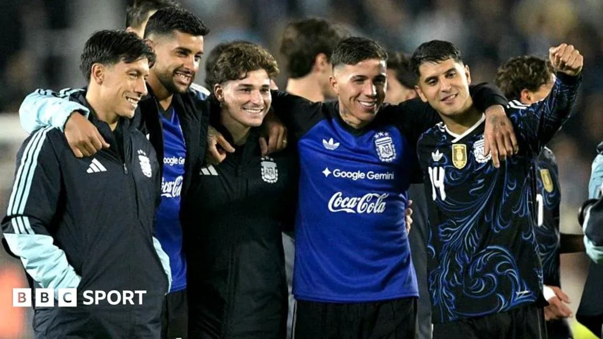 Joueurs argentins posant ensemble après un match