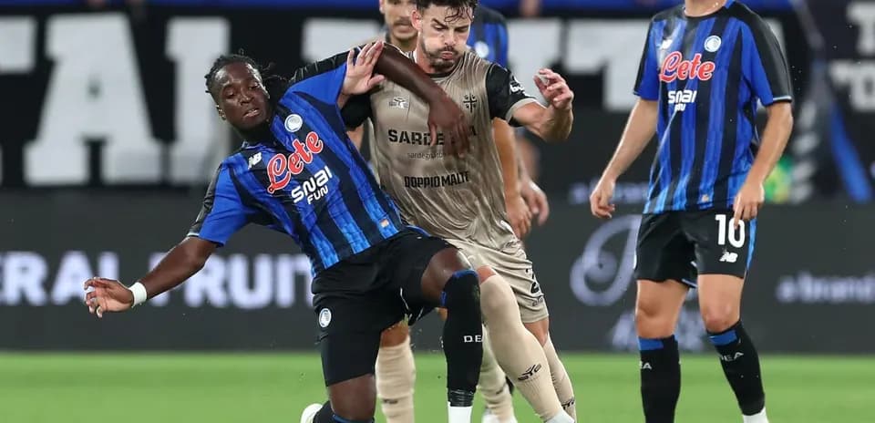 Deux joueurs en action pendant le match