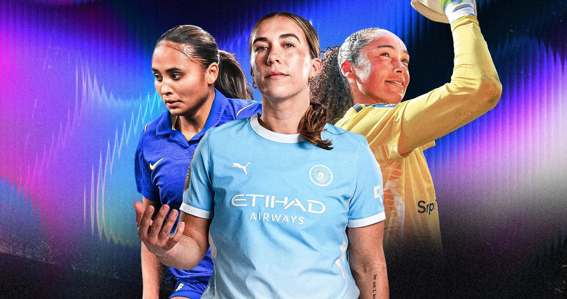 Trois joueuses de football en maillots différents