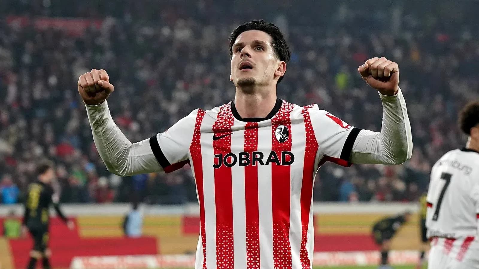 Joueur de Freiburg célébrant un but au stade