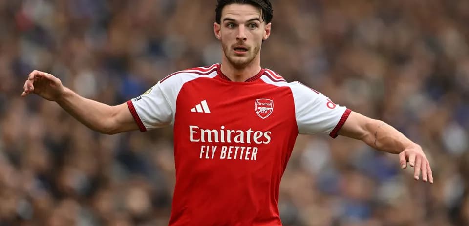 Joueur d'Arsenal en action sur le terrain