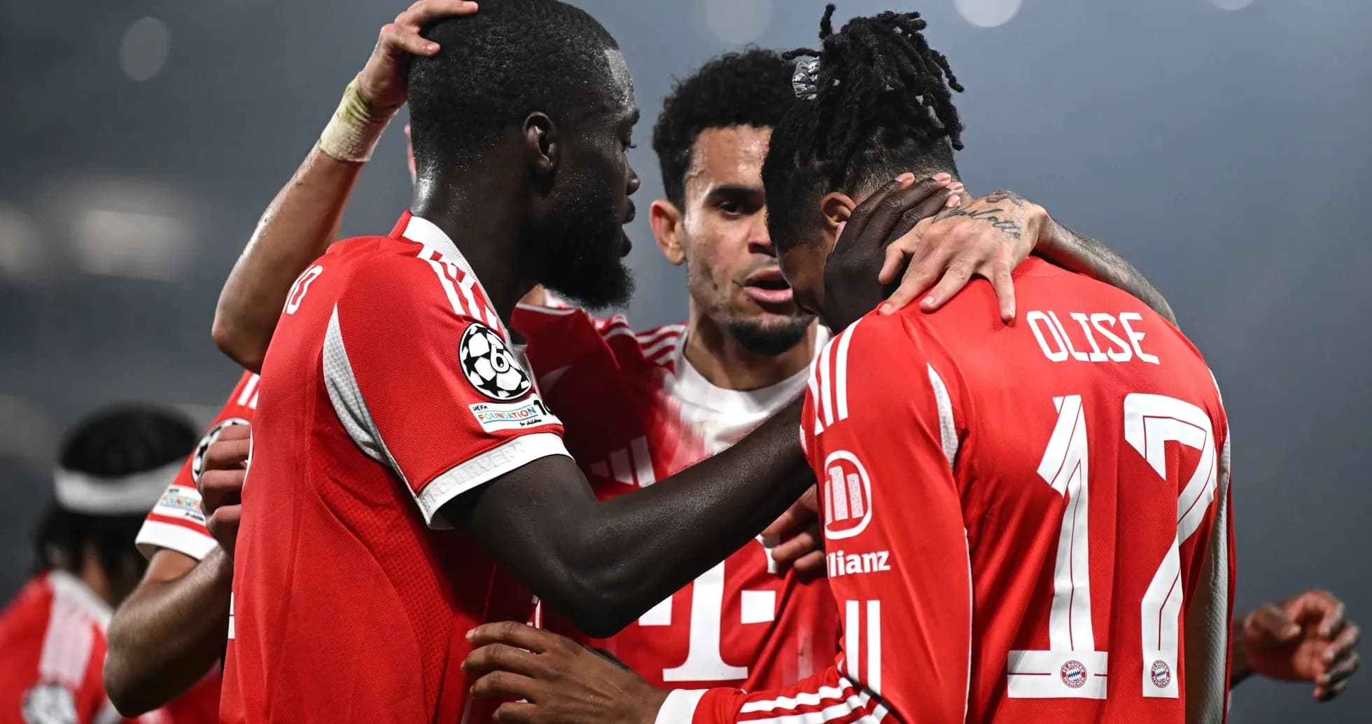 Joueurs du Bayern célébrant un but