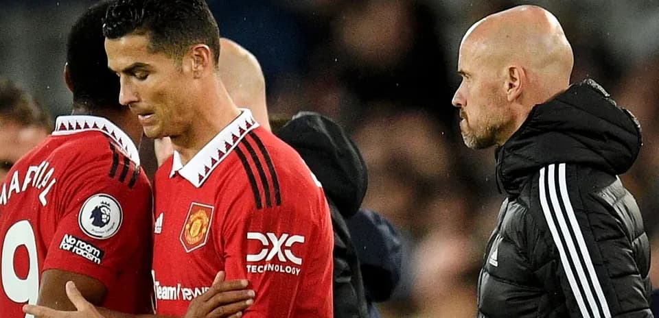 Cristiano Ronaldo being substituted during a match