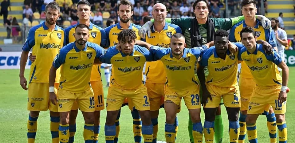 Équipe de Frosinone avant le match