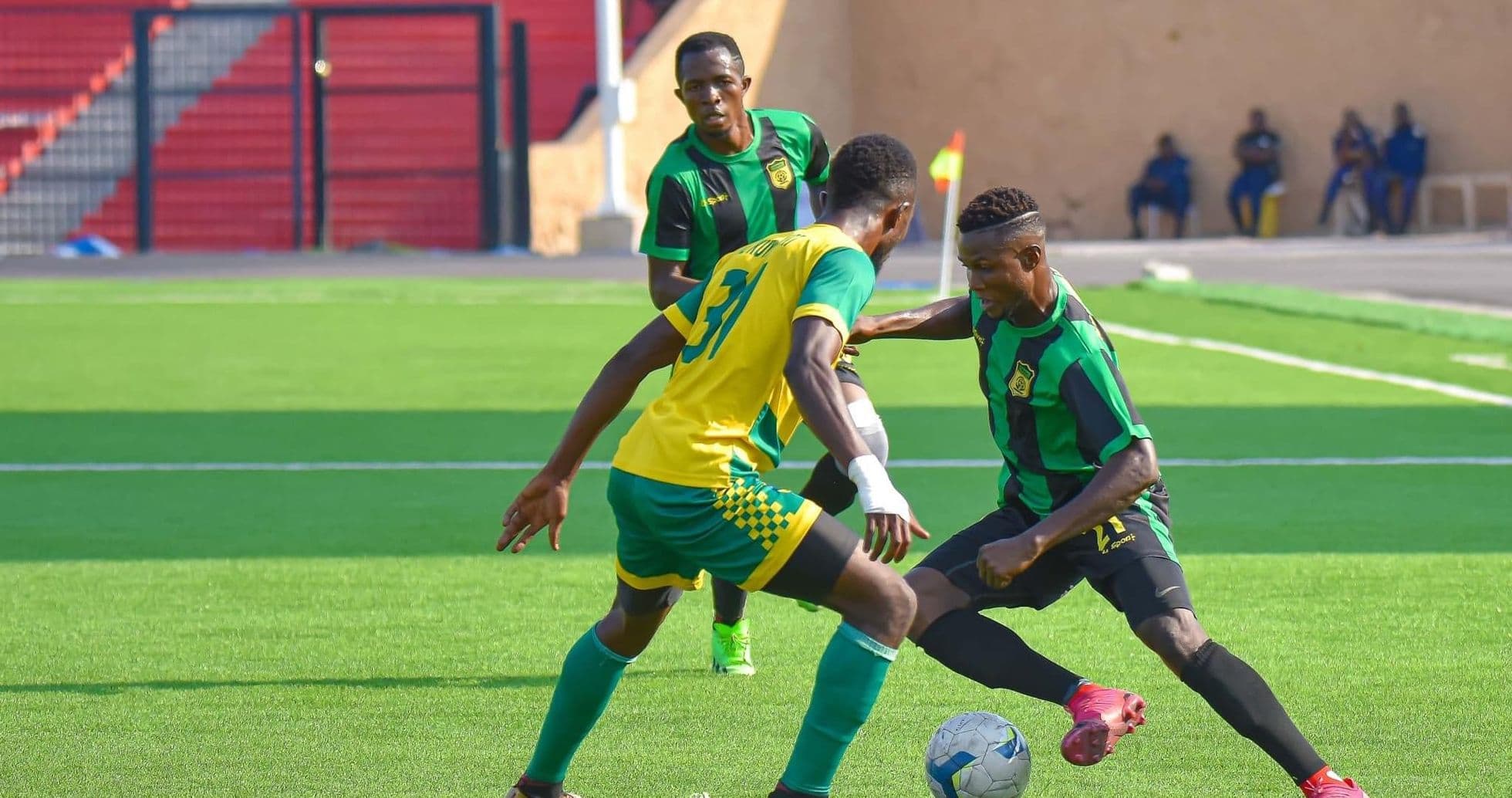 Maniema Union maintains unbeaten run with narrow victory over Dauphins Noirs.jpeg
