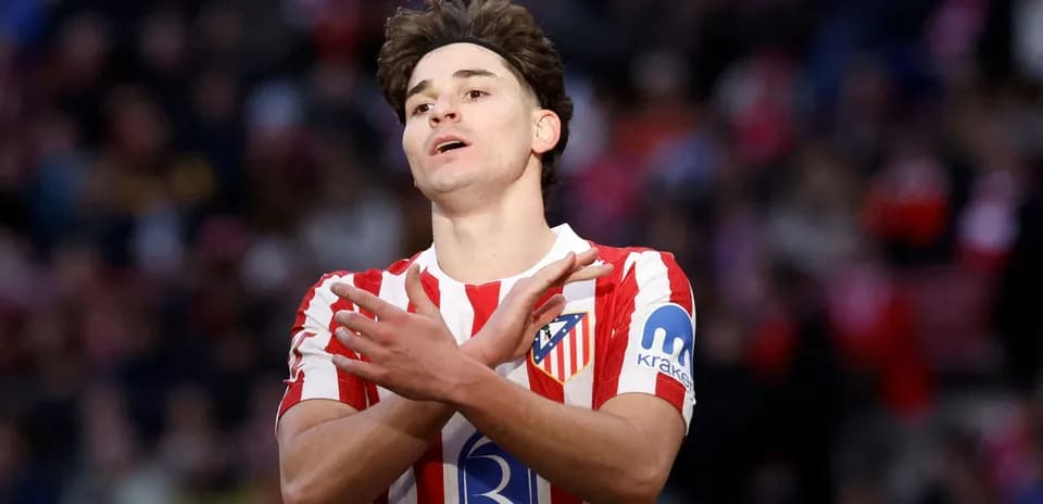 Joueur d'Atlético Madrid célébrant un but