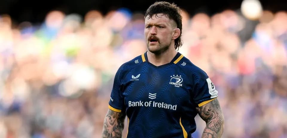 Joueur de rugby de Leinster sur le terrain