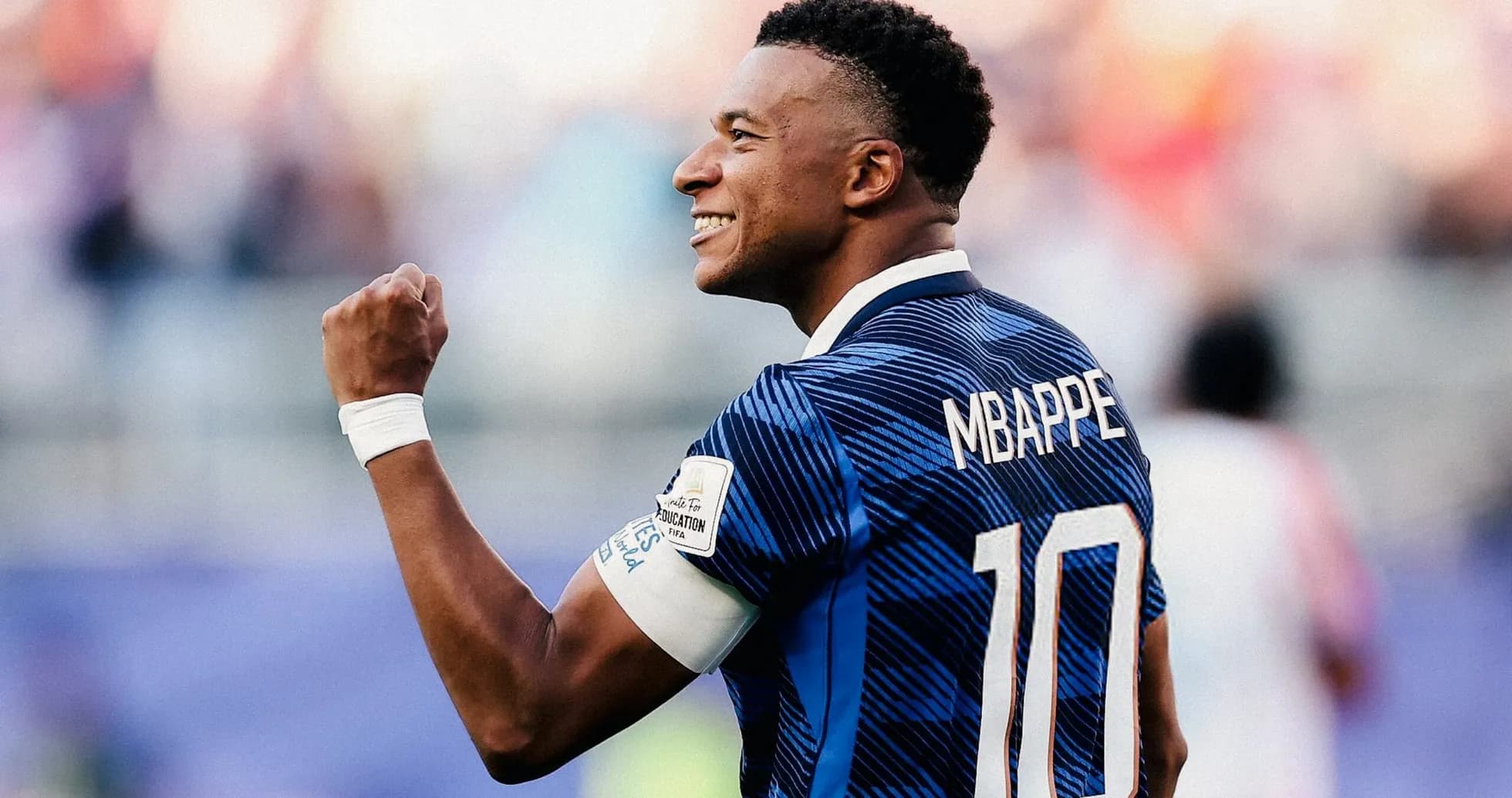 Kylian Mbappé célébrant un but