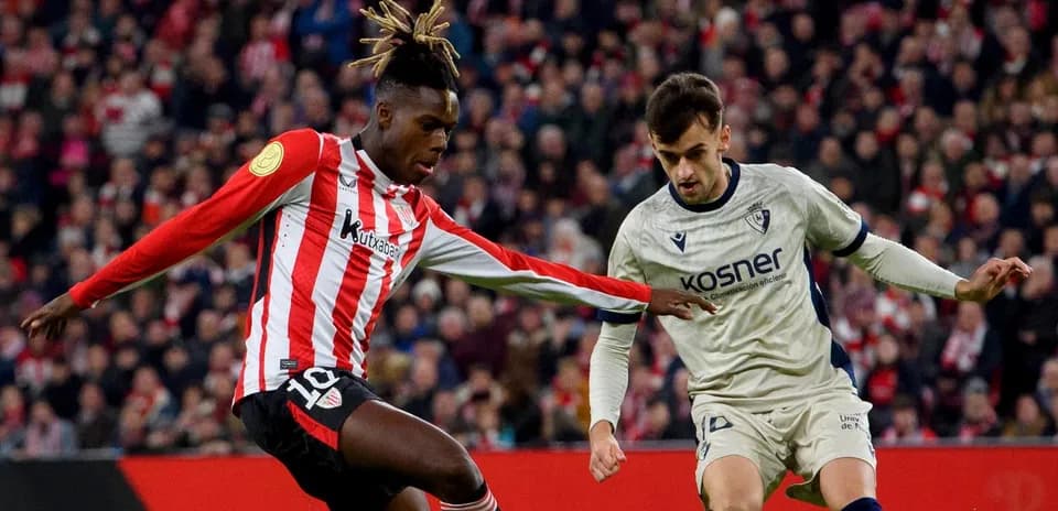 Deux joueurs en action pendant le match