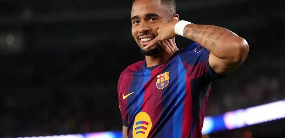 Joueur du FC Barcelone célébrant un but