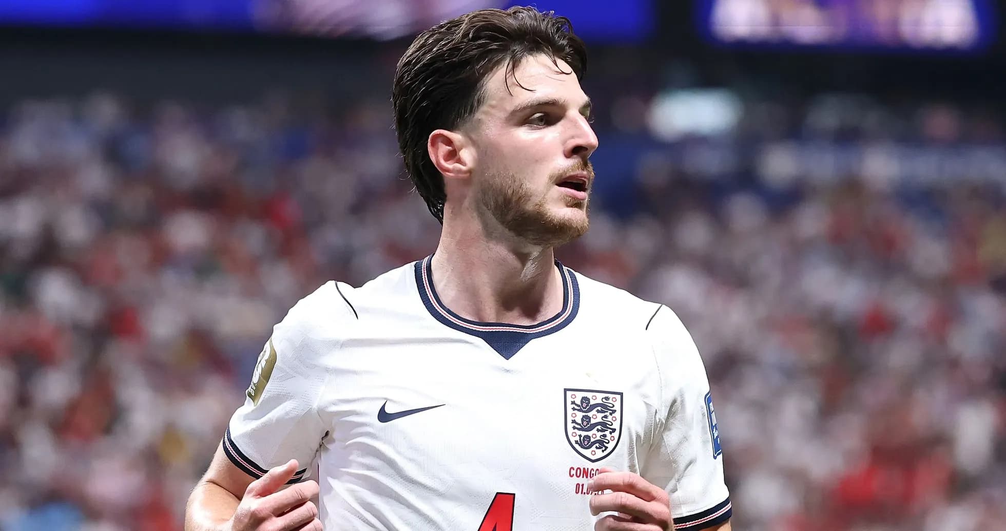 Joueur d'Angleterre portant le maillot numéro 4