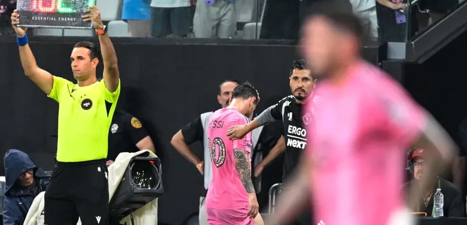 Lionel Messi substituting during a match