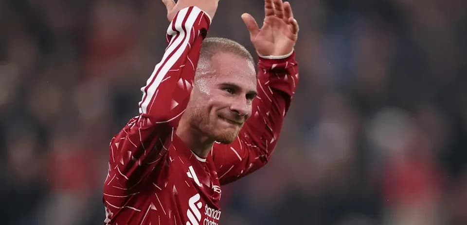 Joueur saluant les fans après le match