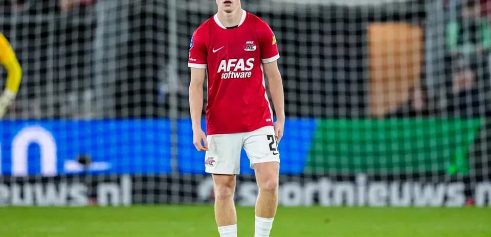 Joueur d'AZ Alkmaar sur le terrain de jeu