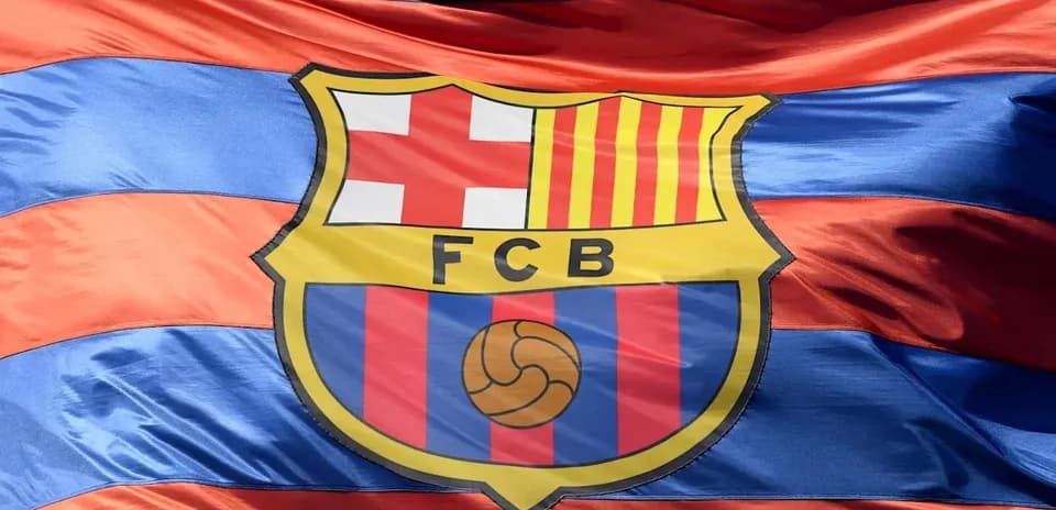 Drapeau du FC Barcelone avec logo central