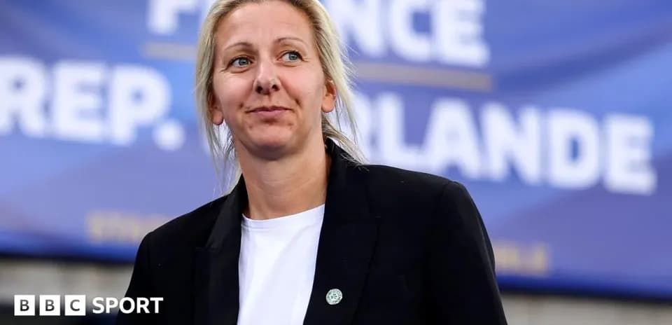 Entraîneuse lors d'un événement sportif en France