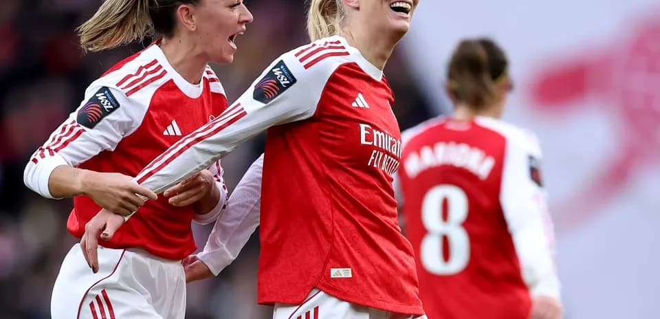 Joueuses d'Arsenal célébrant un but