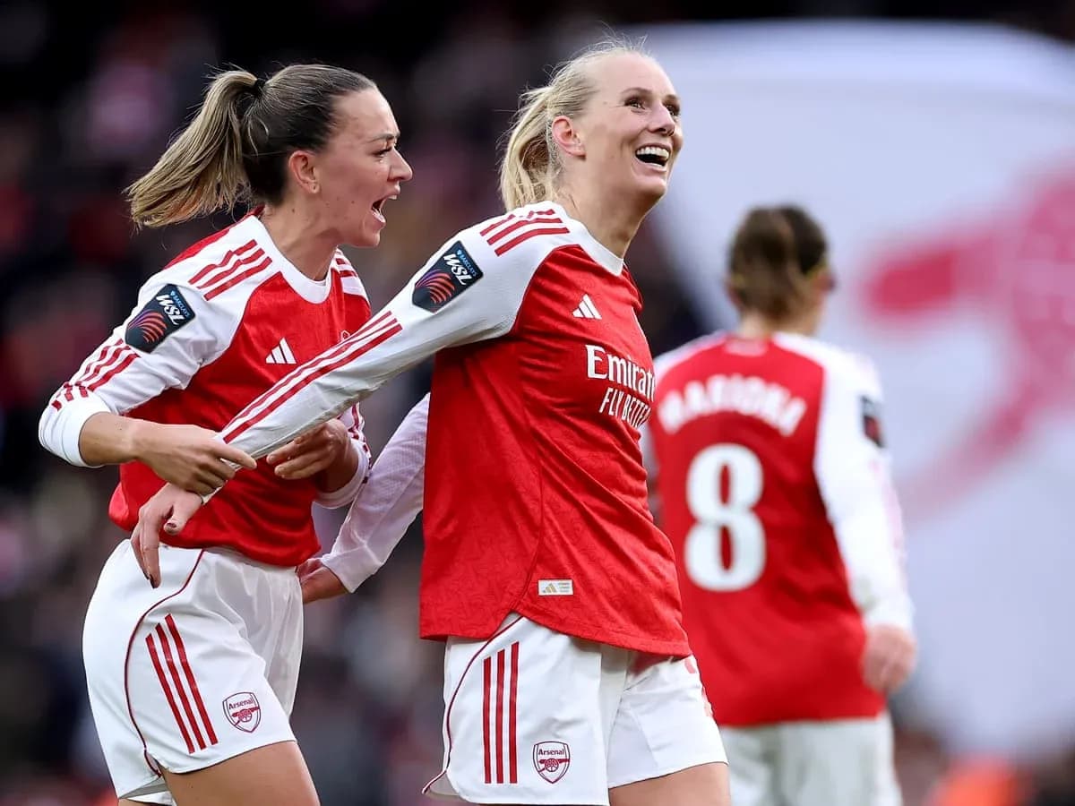 Joueuses d'Arsenal célébrant un but