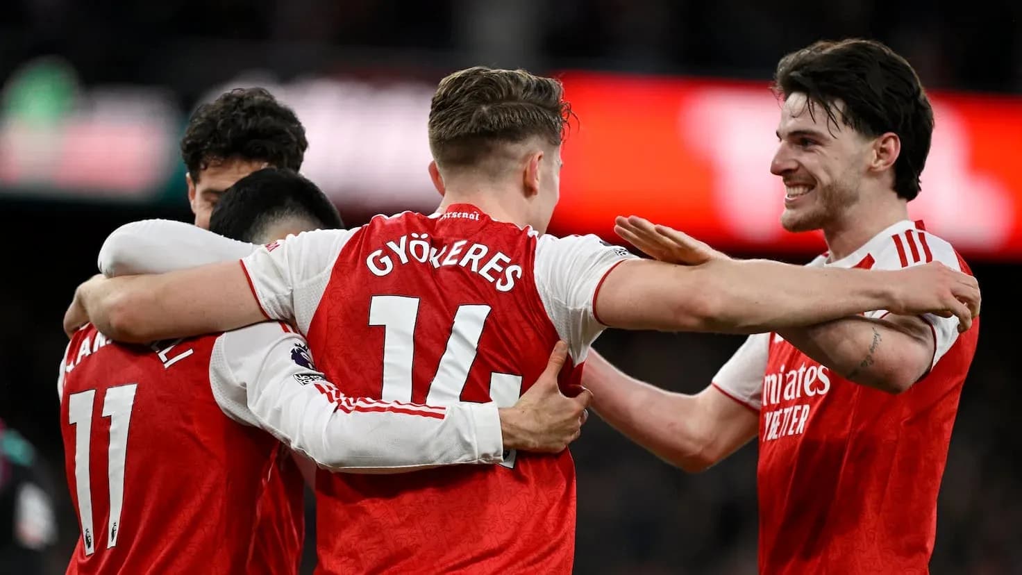 Joueurs d'Arsenal célébrant un but