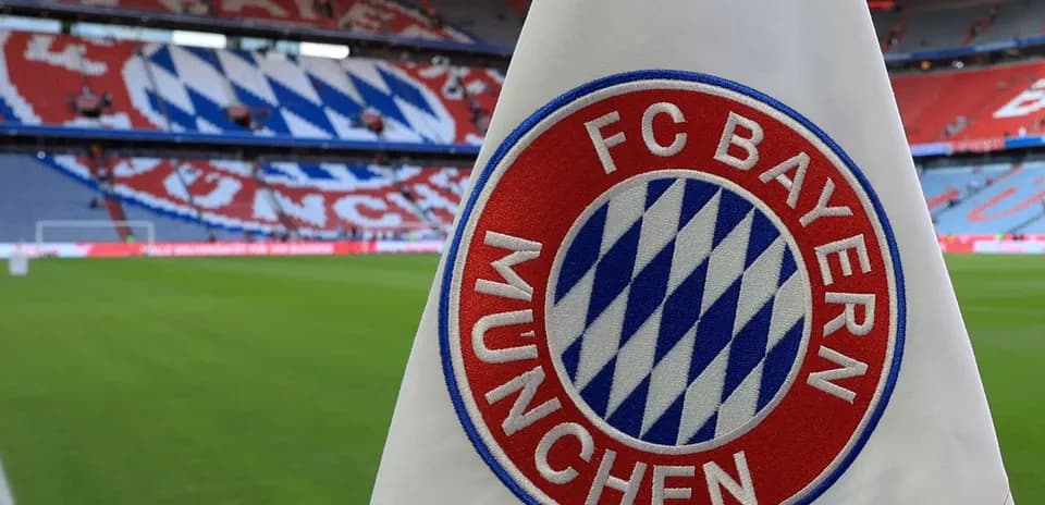 Drapeau de FC Bayern München au stade